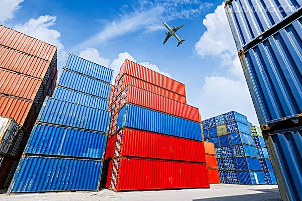 集裝箱吞吐量持續(xù)增長，航運業(yè)指標不斷向好