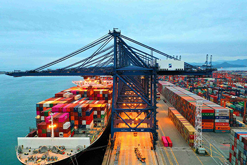 那么集裝箱海運(yùn)出口流程是怎么樣的呢？