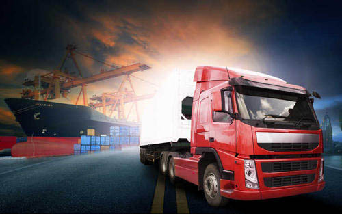 紐酷國際FBA?？? /> 
</div>
<br />
EMC定提快船稍微慢一點，紐酷國際開通的美西拆柜快卡就是采用這種船，美西時效是16-22天左右，美東參考時效大概是23-30天看距離遠近。價格要比美森和以星快船要便宜一些。<br />
<br />
<br />
紐酷國際的優(yōu)勢是卡派，海外倉采用7*24小時輪班制度，周末照常拆柜貼標，卡車派送的時效要比大部分同行要快一些。時效媲美海派，而疫情期間本地UPS快遞人手不足，時效有時還不如我們的卡派穩(wěn)定。<br />
<br />
<br />
還有一種是用普船的這種運費最便宜，對于時效沒有很高要求的亞馬遜賣家這是非常劃算的渠道。<br />
<br />
<br />
<br />                        </div>
                    </div>
                    <div   id=