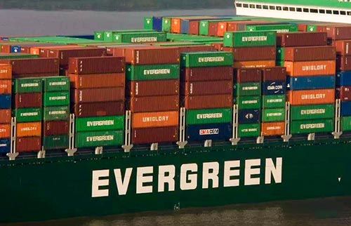 船不夠用？EMC長(zhǎng)榮購(gòu)入8艘集裝箱船