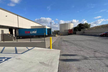 紐酷國(guó)際先后在美國(guó)洛杉磯、芝加哥、亞特蘭大、紐約、達(dá)拉斯建設(shè)海外倉(cāng)